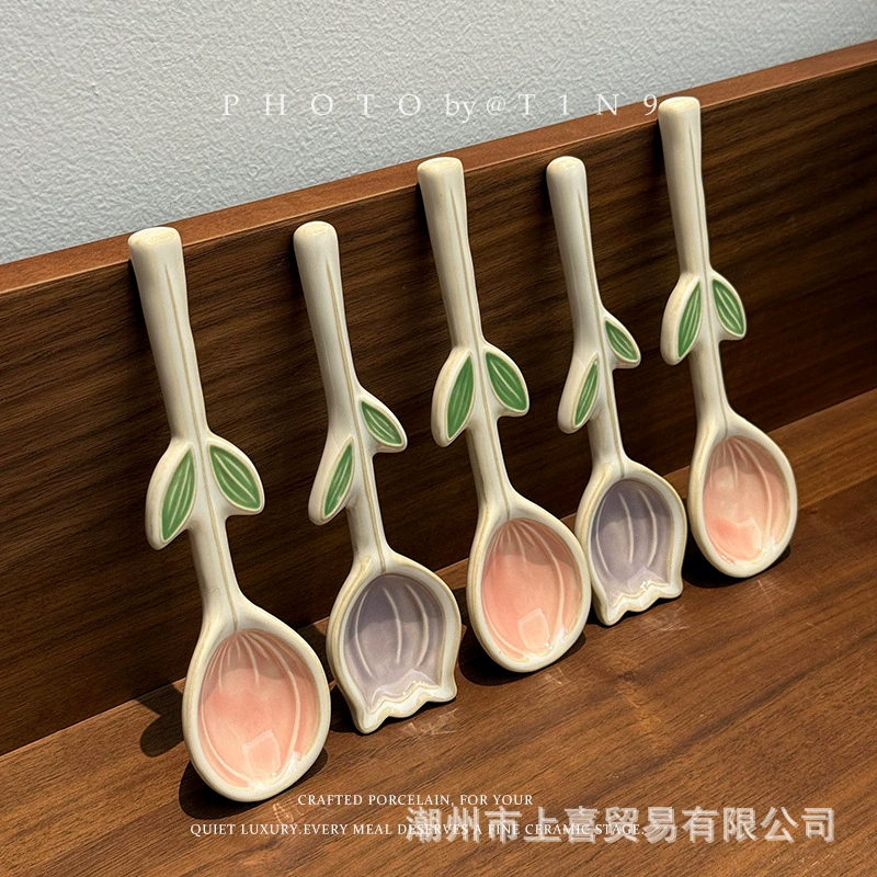 Cute ins style creative spoon underglaze color spoon exquisite ceramic pink small spoon household spoon spoon spoon