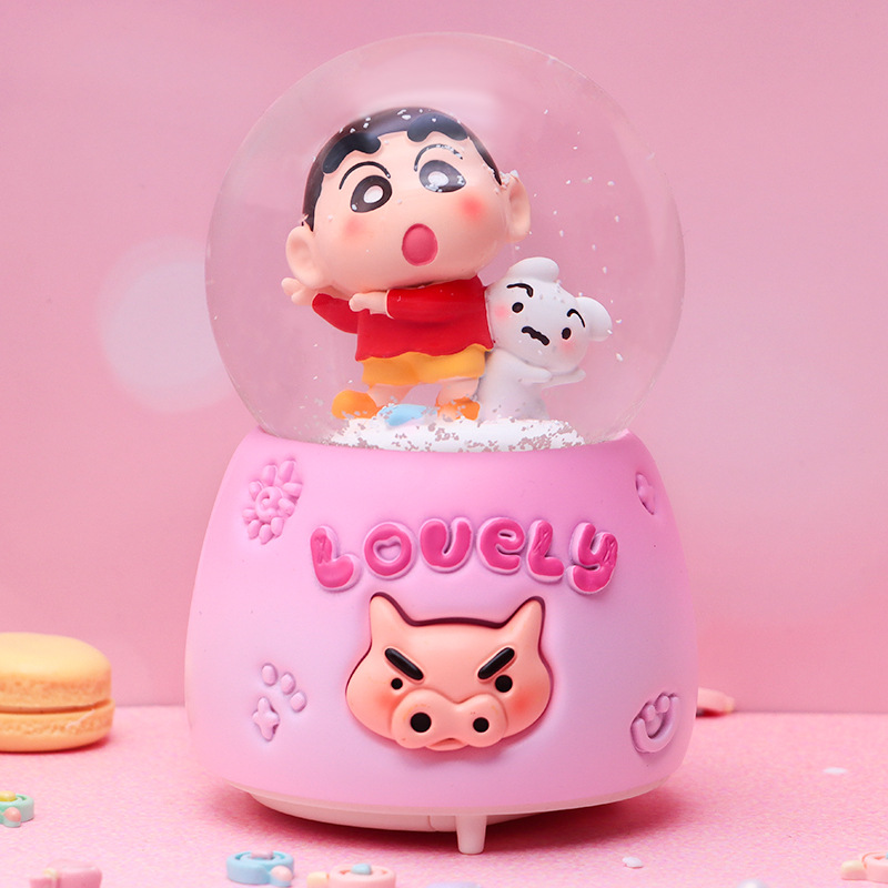 Anime japonés mismo estilo Crayon Shin-chan y Little White Crystal Ball Music Box Creative Piaoxue Music Box Regalo para estudiantes
