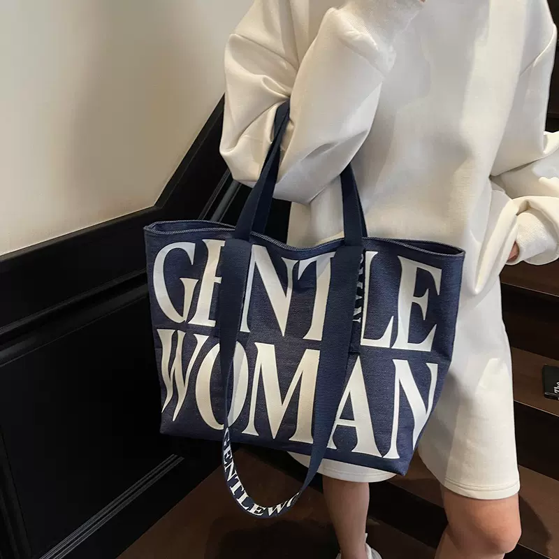 GentleWoman双肩带大容量经典字母帆布包包2025新款时尚单肩包女