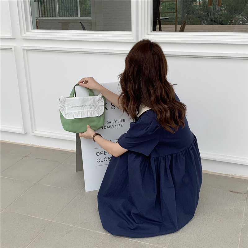 1441 Japanese and Korean chic Sweet ruffled bento Bag, Fresh embroidered hand-held small cloth bag, girl student bag wholesale undefined
