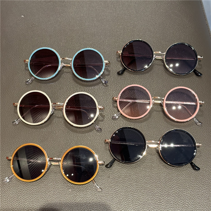 レトロな円枠子供サングラス男女宝写真凹形ファッションサングラス潮クール旅行日焼け止めサングラス