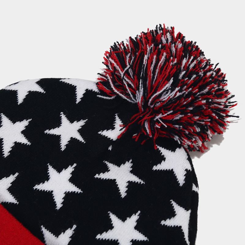 Knitted Beanie Hat With Five Pointed Star Stripe Pattern_voghion.com