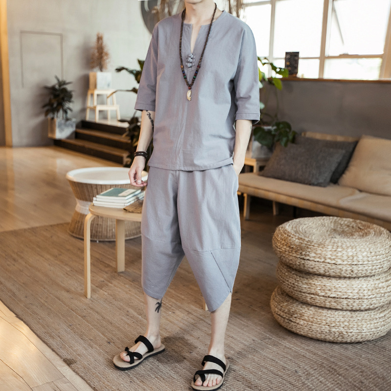 Traje de estilo chino 2022 nuevos hombres de manga tres cuartos traje de algodón y lino pantalones recortados con hebilla de disco traje casual de color sólido de moda