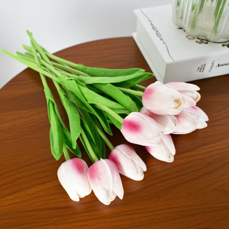 Pu hidratante tulipán flor artificial flor falsa fiesta de boda decoración del hogar flor comercio exterior transfronterizo fábrica de flores al por mayor