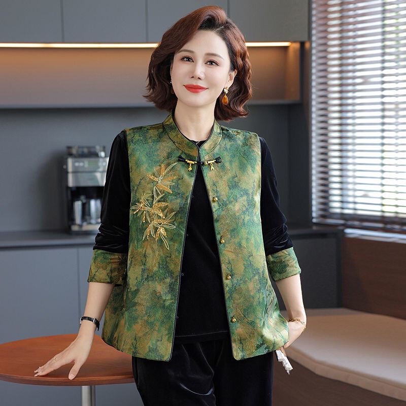 新款春秋装妈妈国风中式金丝绒马甲洋气三件套中老年女装时尚套装|undefined