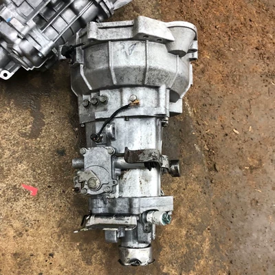 D19 Zhongtai 5008 gearbox – Engine assembly