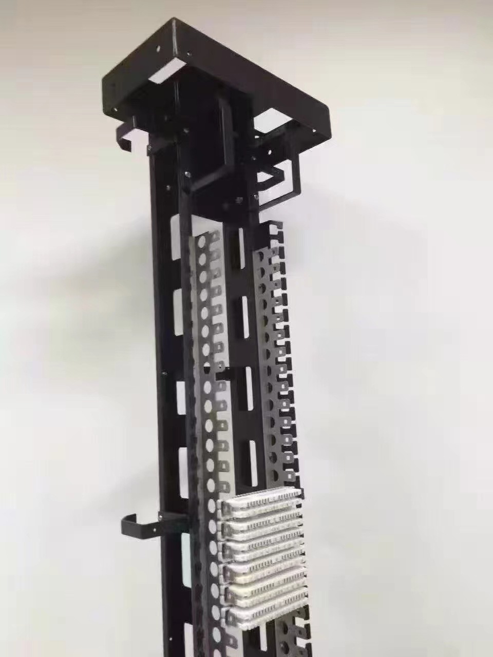 慈溪工厂长期批发C型管 及C型管配件 FTTH辅件直径10mmC型管