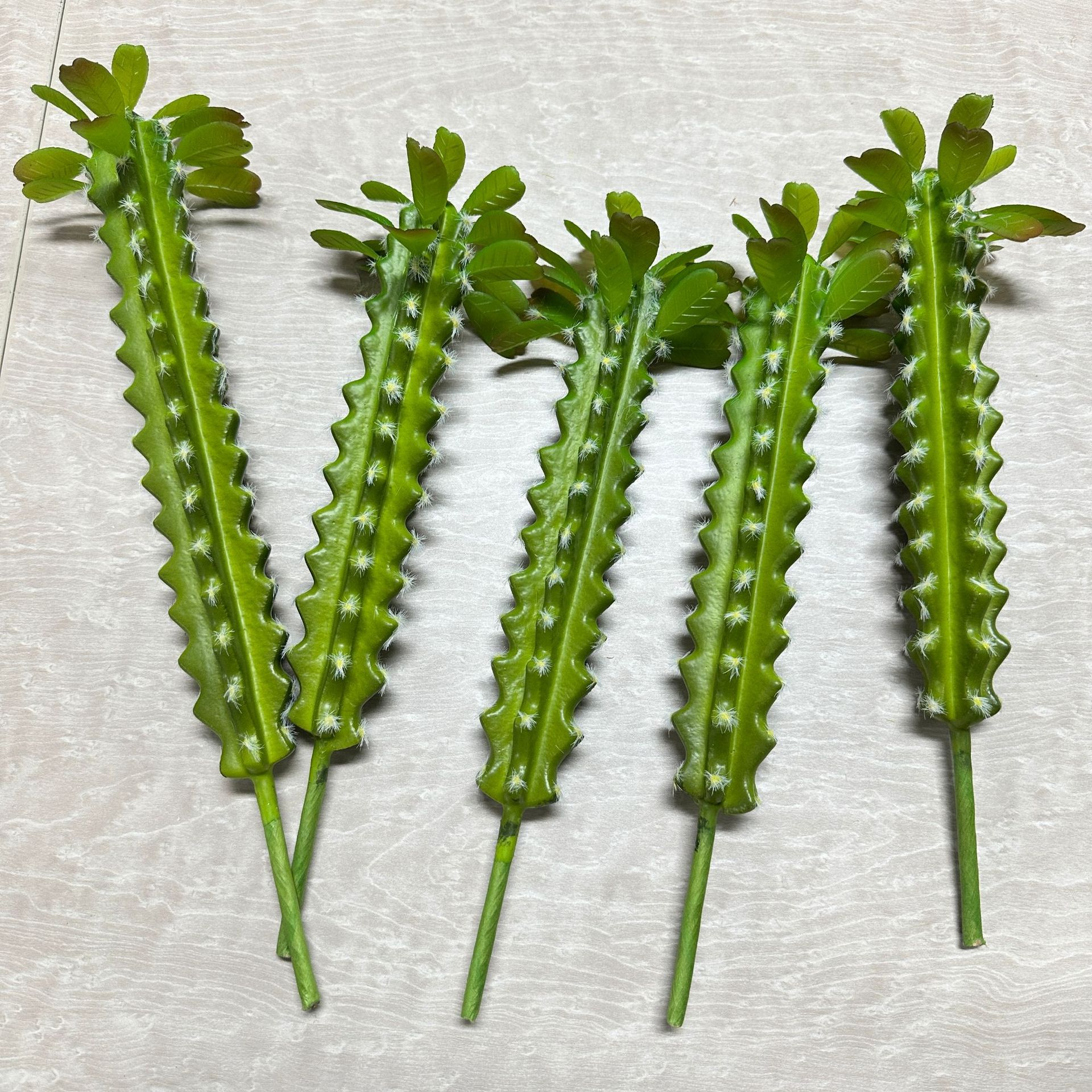 Simulación nórdica Planta verde Pilar de hadas Cactus grande piso interior sala de estar ropa tienda decoración de ventana