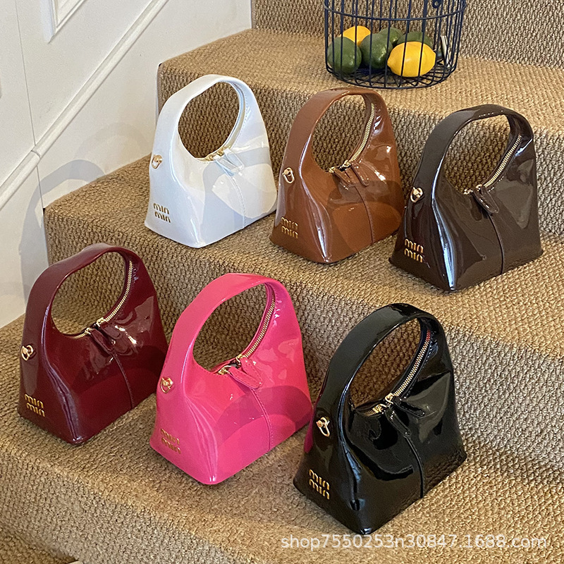 Cross-Border Niche Dumpling Bag Patent Leather Glossy Women's Handbag 2025 New Time Simple Shoulder Crossbody Bag Ba Cross-Border Niche Dumpling Bag Patent Leather Glossy Women's Handbag 2025 New Time Simple Shoulder Crossbody Bag Ba