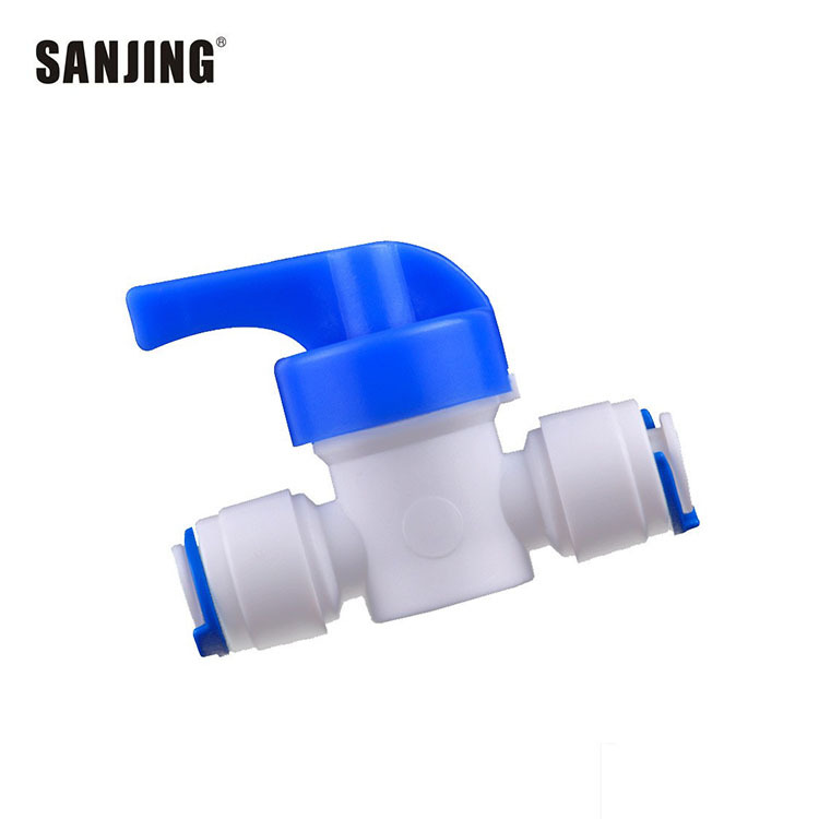 Purificador de agua al por mayor interruptor de extensión de tubería PE válvula de bola de conexión rápida de 2 puntos válvula integrada de dos puntos válvula de bola de enchufe rápido de dos puntos