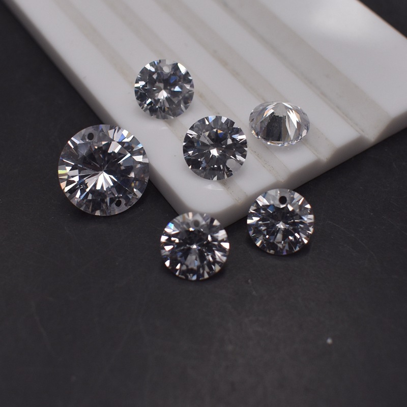 白色圆形单孔双孔宝石