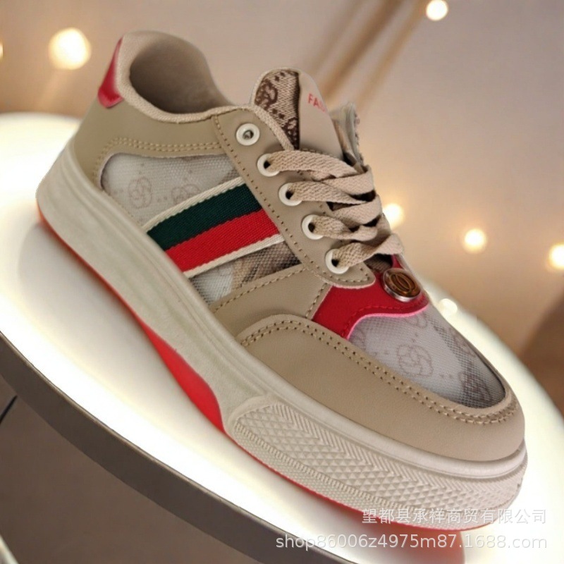 Nuevos zapatos de verano para mujer, zapatos de pato mandarín, zapatillas de malla, zapatillas de deporte de moda para mujer, zapatos casuales transpirables, fábrica al por mayor