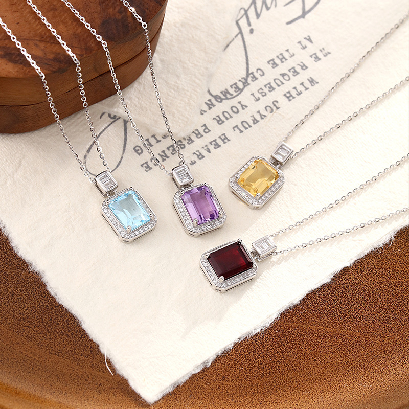 Gem Cross-border Douyin Live S925 Collar de plata esterlina Colgante cuadrado de piedra natural para mujer Cadena de clavícula con sentido de diseño avanzado