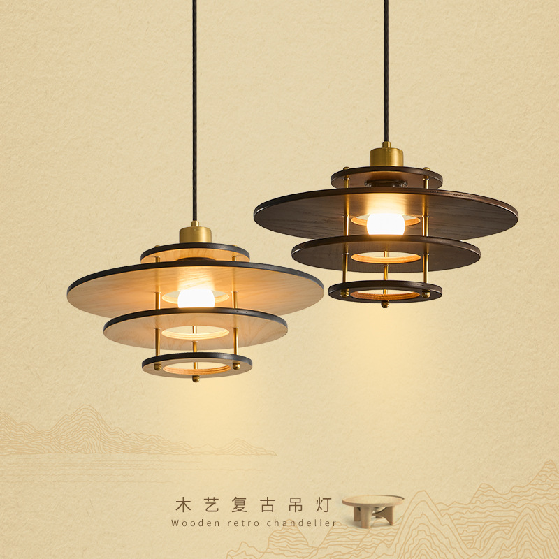 Platillo volador de madera maciza estilo medieval color nuez retro bar mesa de comedor hotel de alojamiento residencial sala de té lámparas candelarias