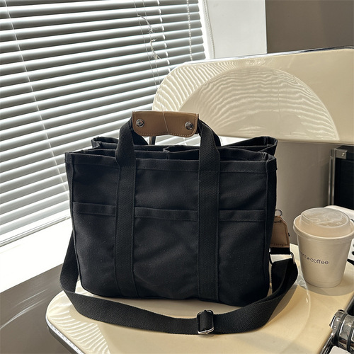 Multi-compartment Maternity Mommy Bag Large Capacity Outing Canvas Tote Bag Shoulder Bag Crossbody Bag with Multiple Compartments