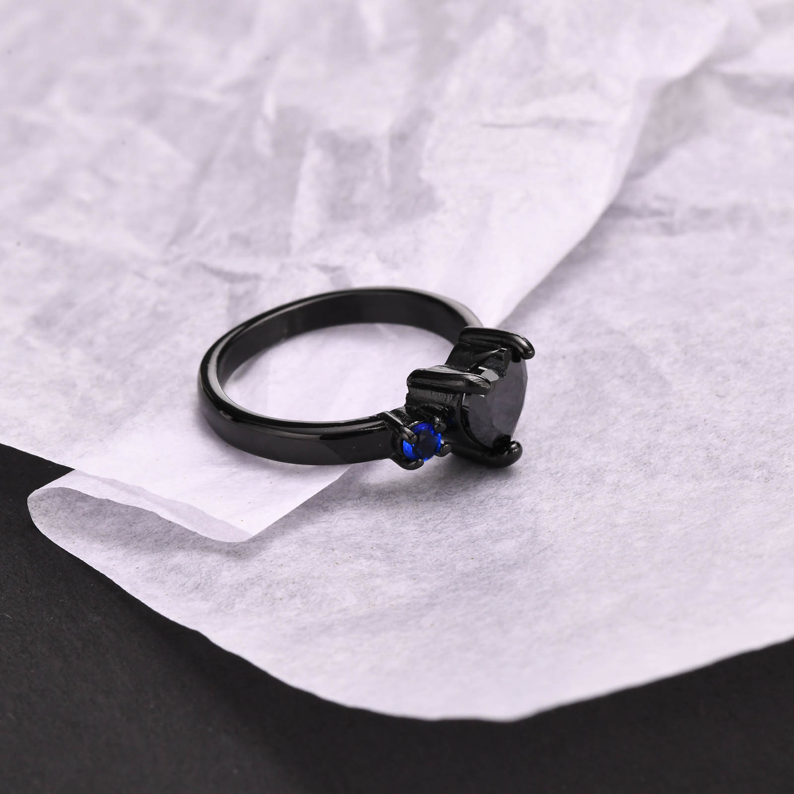 Rings Classification 1 Piece Quantity Wholesale Jewelry Retro Heart Shape 201 Stainless Steel Zircon Gold Plated Plating Stainless Steel Rings