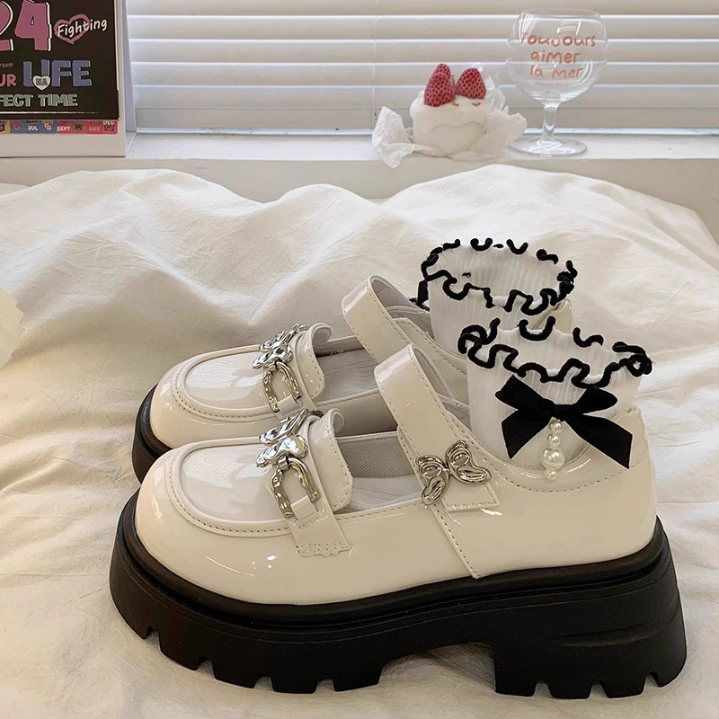 Женские чёрные кожаные туфли на толстой подошве, новые весенне-осенние модели 2025 года в британском стиле, с мягкой подошвой, увеличивающие рост, в стиле JK.