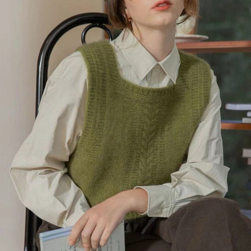 French-Style Retro Twist Knit Vest Trendy Design Sweater Inner Layer Matcha Green Top for Women Autumn and Winter