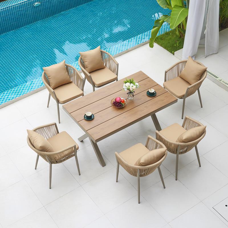 테이블과 의자 세트: 둥근 밧줄 의자 6개 + 150*90 플라스틱 나무 긴 테이블