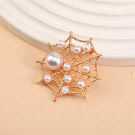 跨境爆款蜘蛛网镶嵌珍珠小众高级胸针胸花水钻别针服装配饰批发