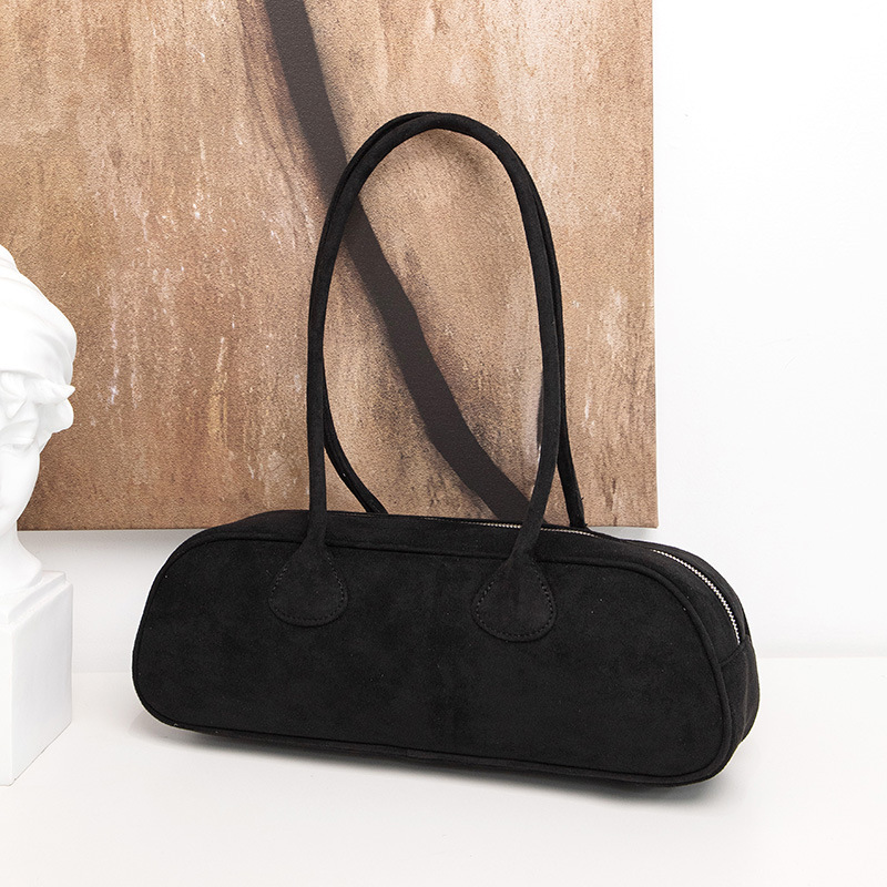 Fashionable New Niche Design Suede Baguette Bag For Women, Versatile Soft Touch Retro Plush Handbag Shoulder Bag - Thumbnail 8