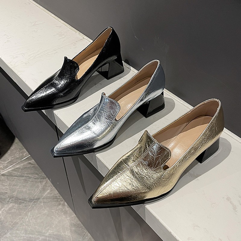 Polyurethane high heels pointed-toe