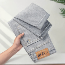 浅色新疆棉男士修身牛仔裤新款时尚高级感百搭显瘦小直筒长裤夏季