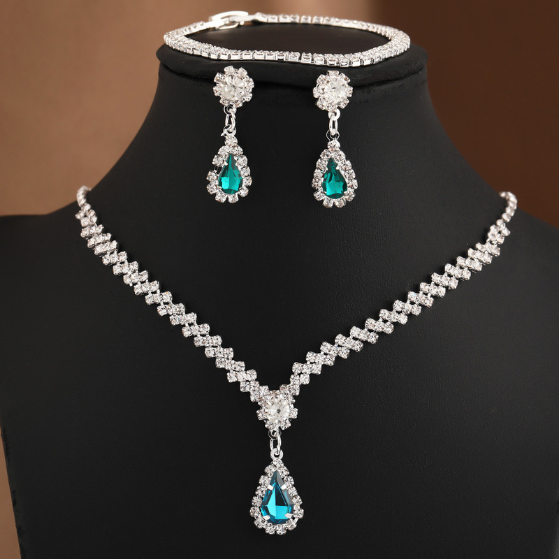 European and American fashion wedding dress high-end accessories bridal suit water droplets zircon necklace earrings chain jewelry wholesale
