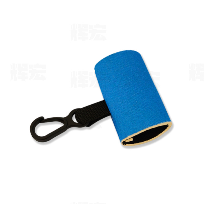Cross-border lipstick storage case with hook, portable keychain packaging, solid color lipstick case that can be hung on a bag
