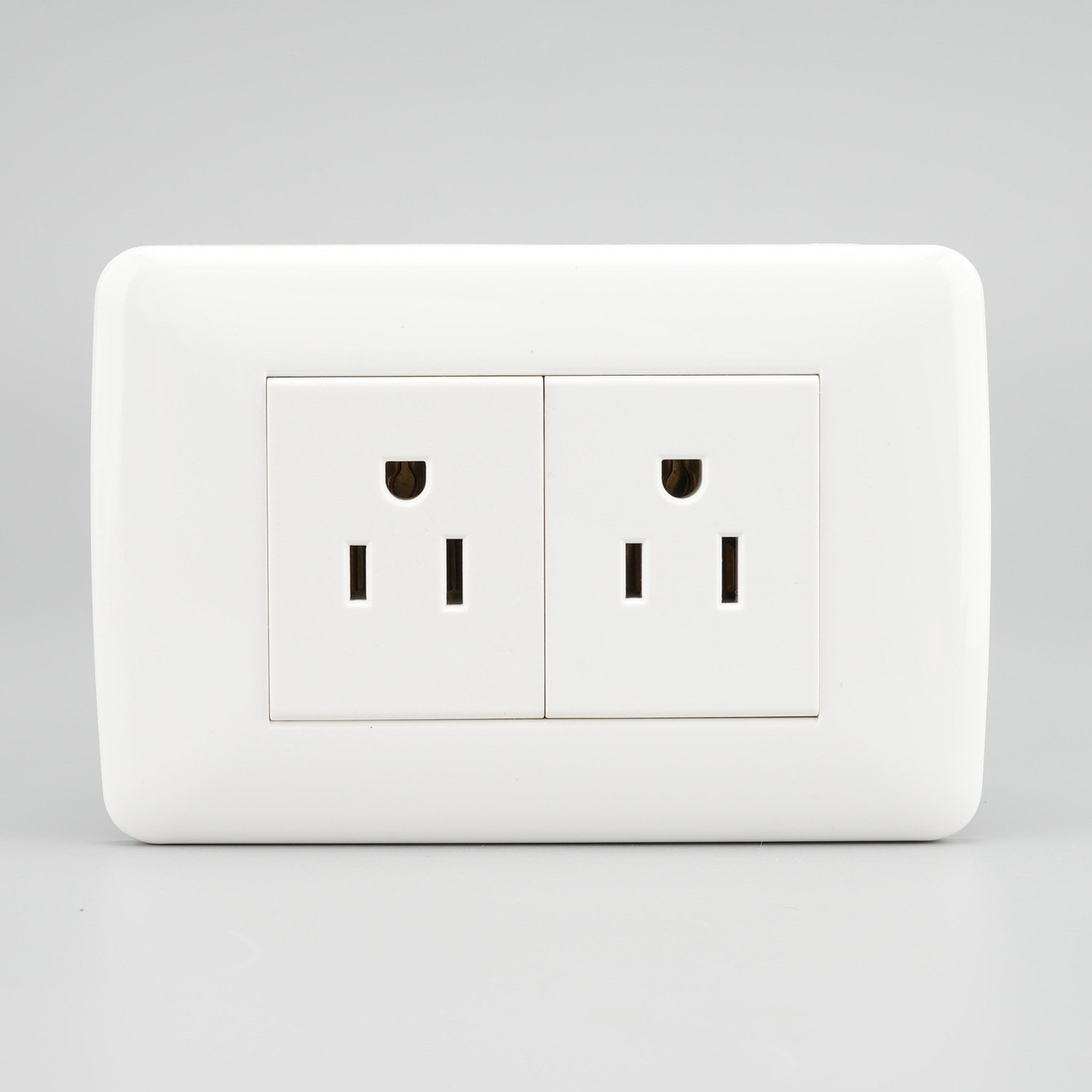 2024 Nuevo estándar estadounidense y europeo México Colombia Perú Venezuela lámpara eléctrica enchufe de pared