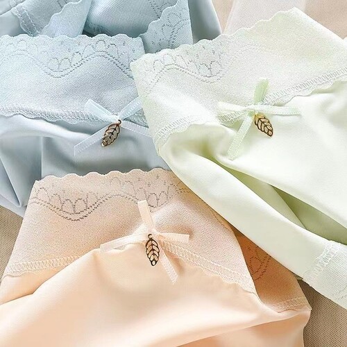 New style underwear for women, ice silk, seamless, high-elastic, cool, cool, student girls, mid-high waist sexy briefs