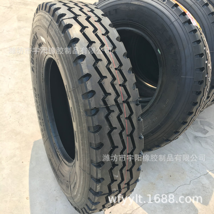 7.00R16 轻卡车轮胎 载重轮胎 钢丝胎
