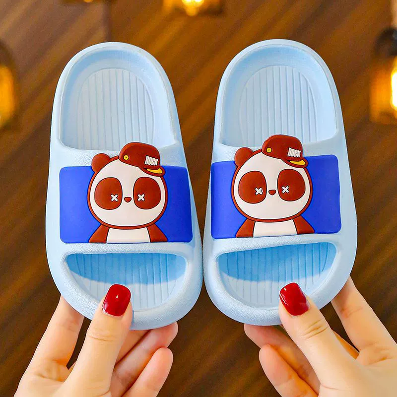 Детские тапочки из ЭВА, новая модель, для дома, нескользящие, с мягкой подошвой, с защитой от падений, с мультяшным дизайном, милые, для детей от 3 до 7 лет, для использования дома.