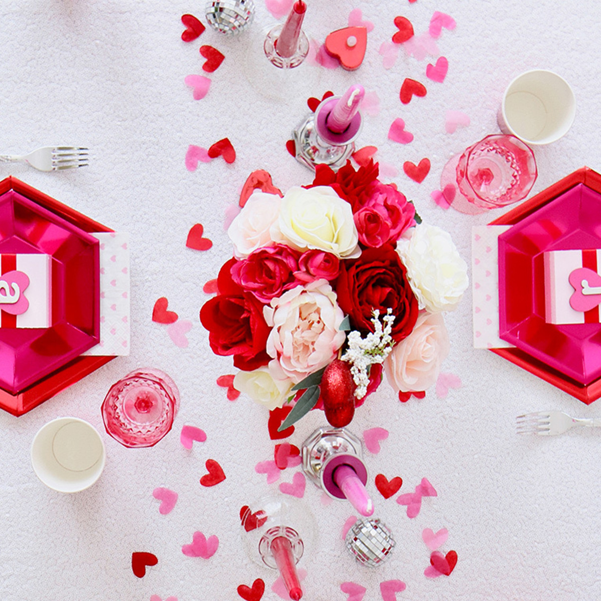 Valentine's Day heart-shaped confetti Amazon confetti paper pieces wedding party heart-shaped throwing confetti multi-colored confetti