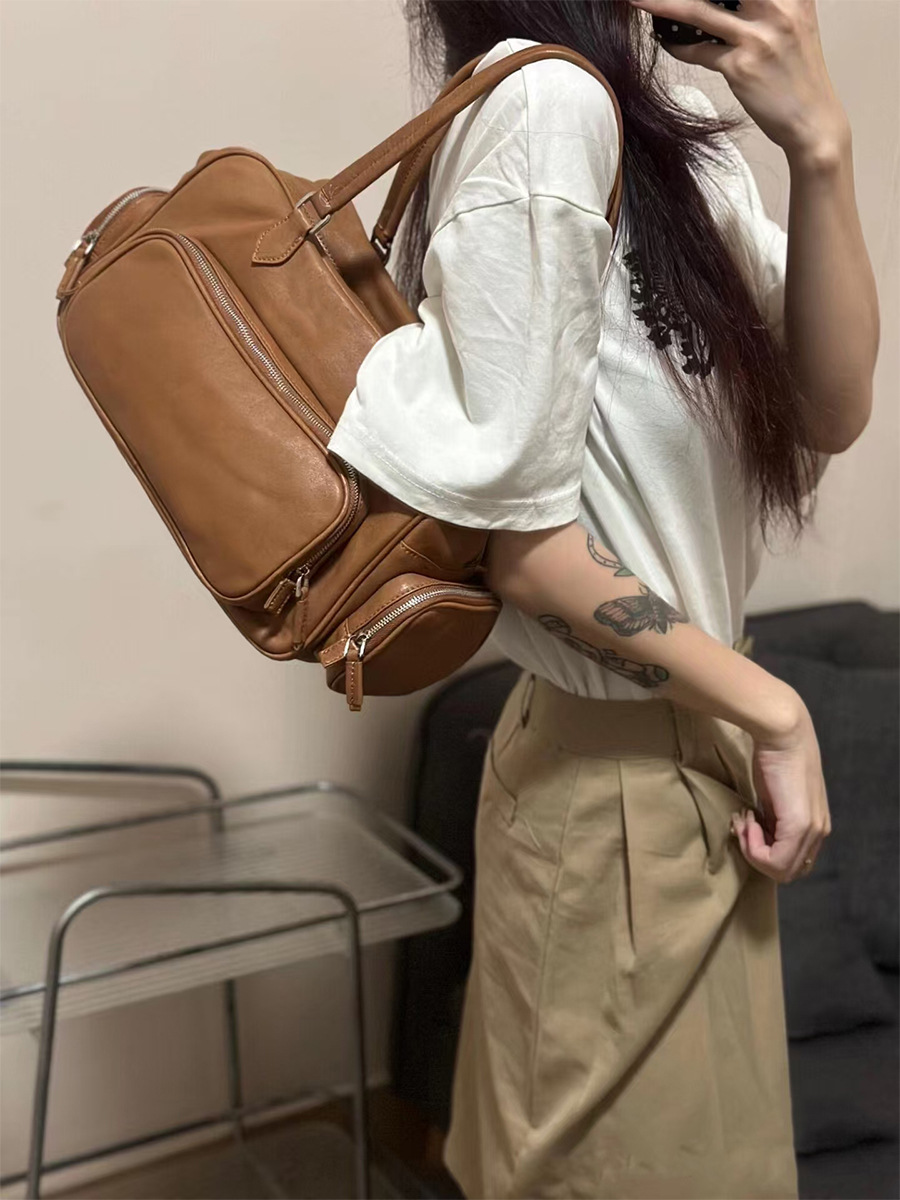 Bolso tote de bolos retro de piel de vaca curtida con plantas Bolso de hombro de cuero Bolso de axila Bolso de locomotora Bolso de almohada Boston