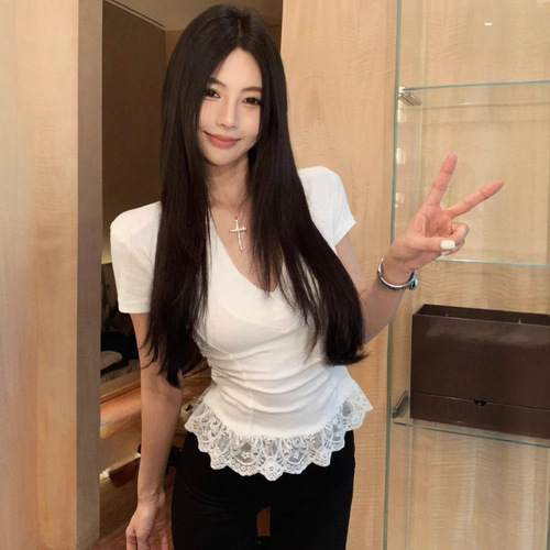 Lace-embellished V-neck pure desire style short-sleeve T-shirt for women, summer slim-fit design