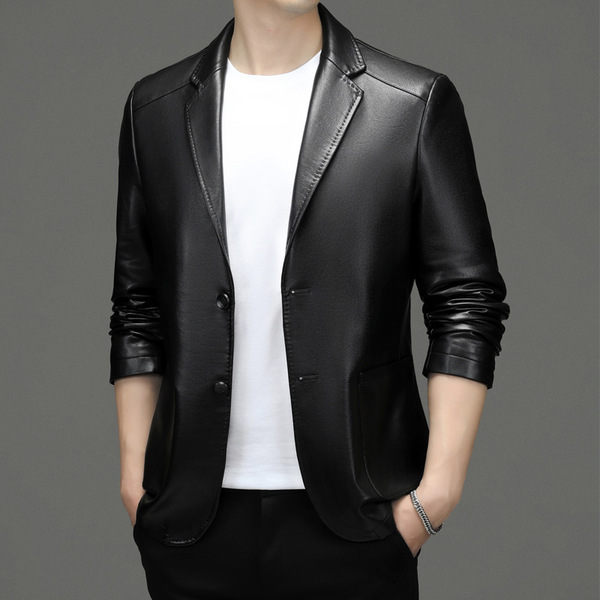 Demi-season fashionable short jacket