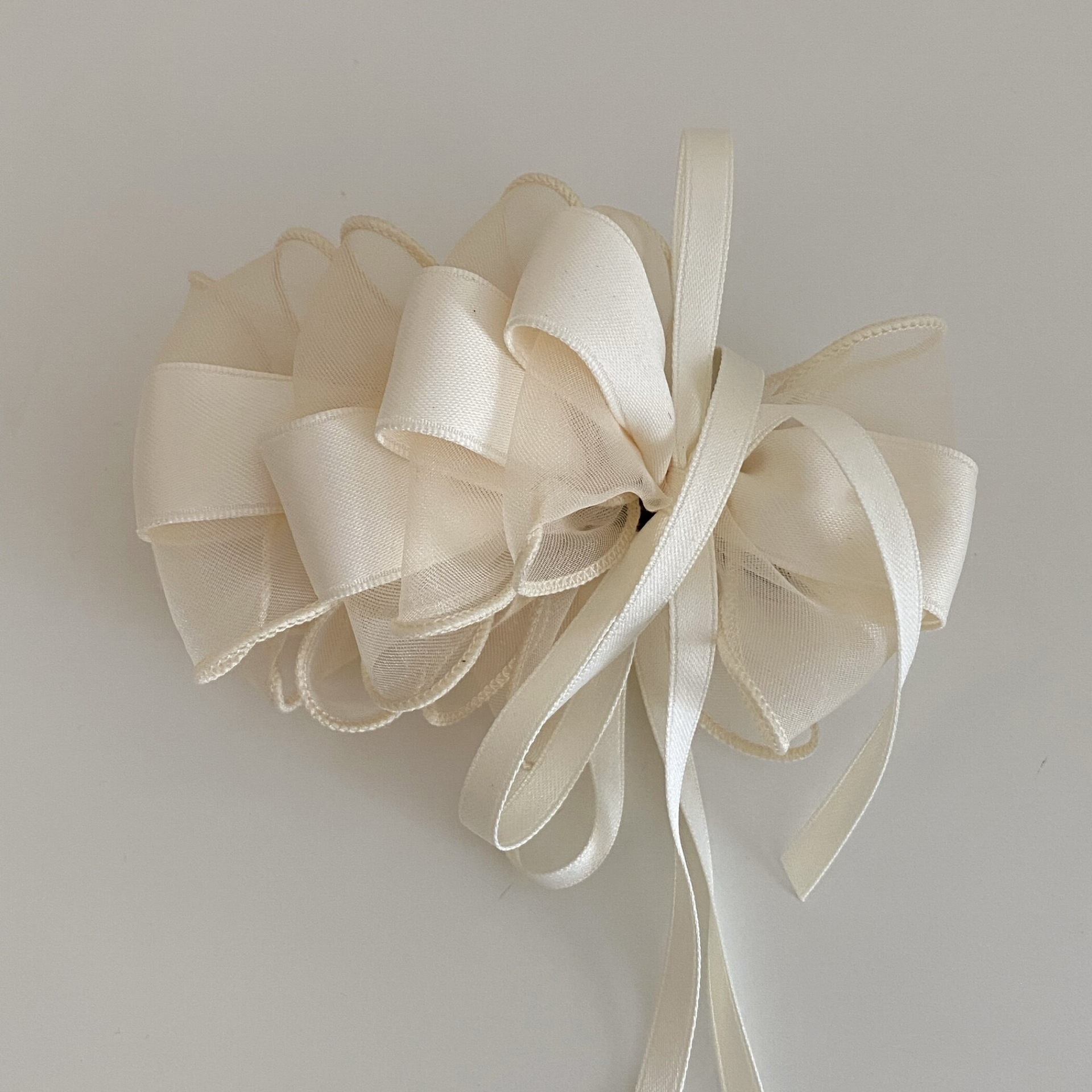 large Claw Clips For Thick Hair No Slip Alligator Clips For Makeup Assorted Hair Clips Bulk Women Vintage Banana Hair Clips 90s "Translucent Ribbon_voghion.com