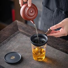 Ceramic tea strainer, tea set accessory—perfect for separating tea leaves from water, enabling effortless brewing; a creative, ultra-fine filtration tea filter and strainer.