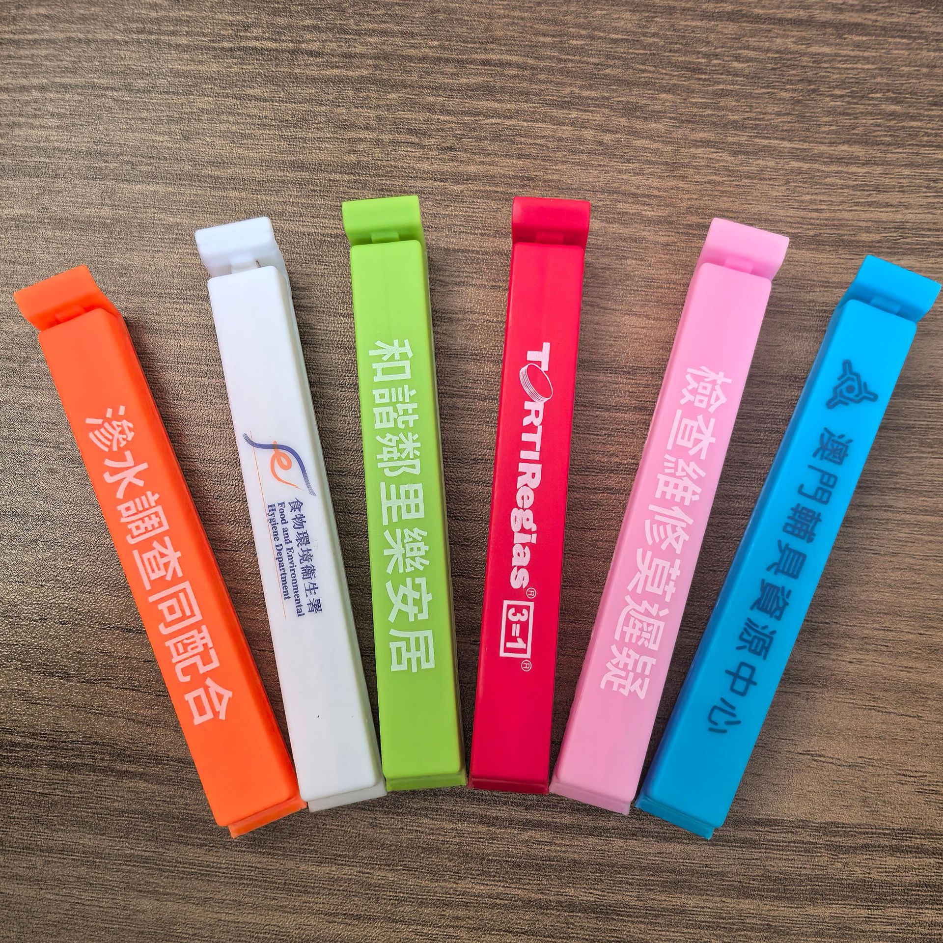 Fábrica Z venta directa de clips de sellado de té leche en polvo bocadillos de sellado de clips de cocina fresca artefacto de la humedad clips puede fijar logotipo
