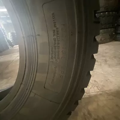 Truck with Inner Tube – Yük maşını şinləri