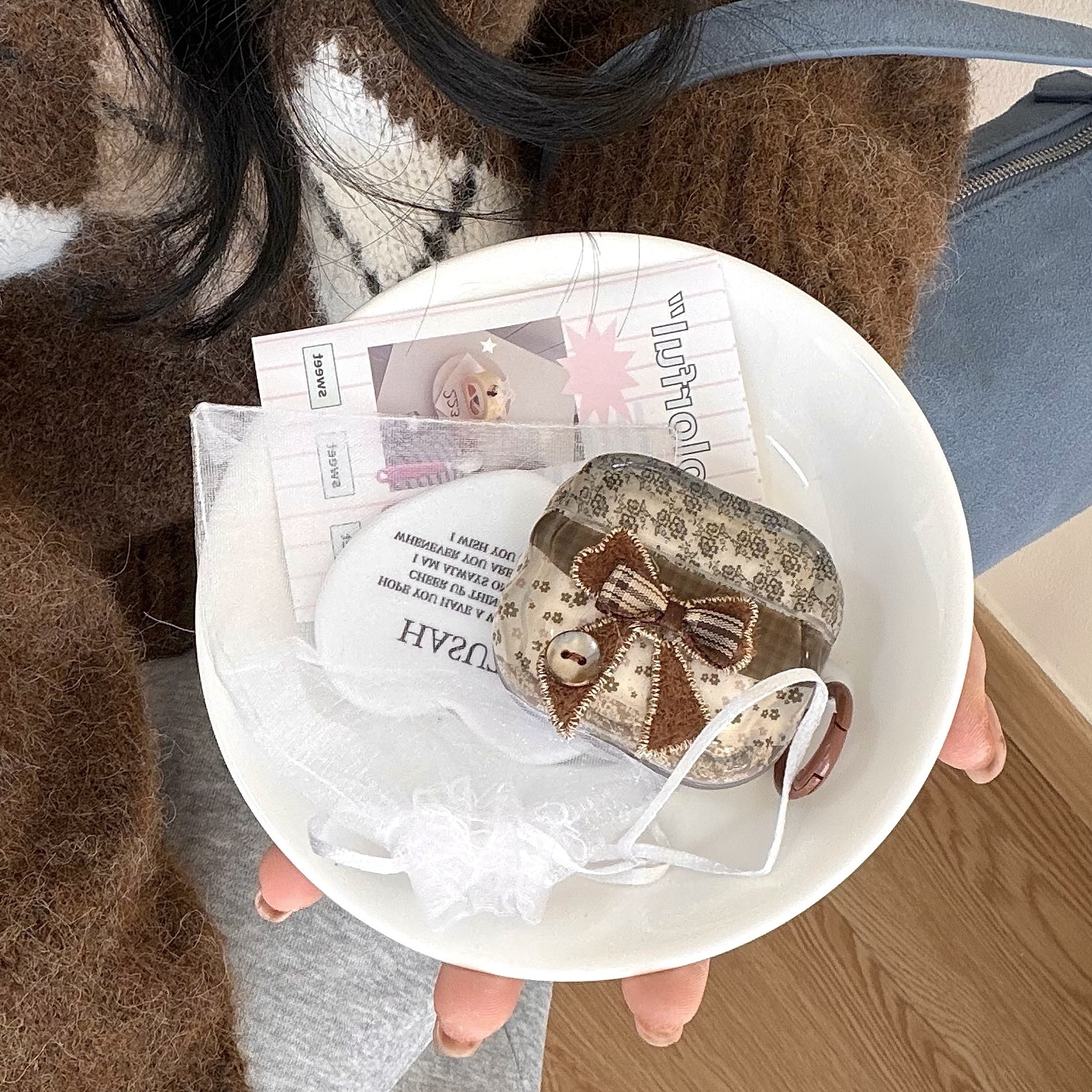 Floral Stitching Bow Embroidery Earphone Shell | Fresh Handmade Wind | Adapted To AirPods 4&Pro 3 Protective Case_voghion.com