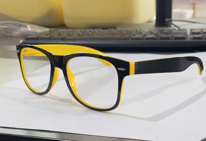 Gafas de sol retro de moda 2025, estilo caramelo con clavos de sombrilla de arroz, venta al por mayor directa de fábrica