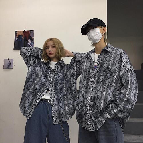 Spring and Autumn 2024 New Rugged Cool Ins Retro Dark Black Melancholy Snakeskin Pattern Long-Sleeve Shirt for Men and Women Couples Outerwear