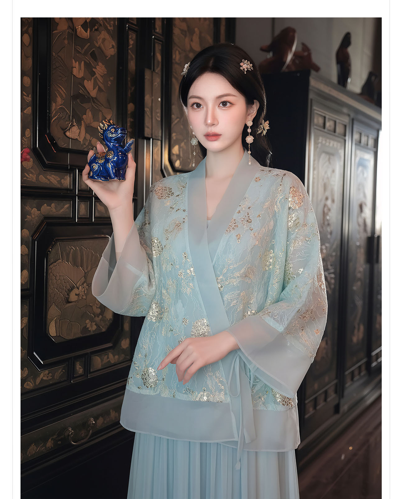 Bộ áo khoác ngoài và đầm dây phong cách Tân Trung Hoa thêu hoa sequin nặng — bộ đồ, đầm dây, áo khoác chi tiết 3