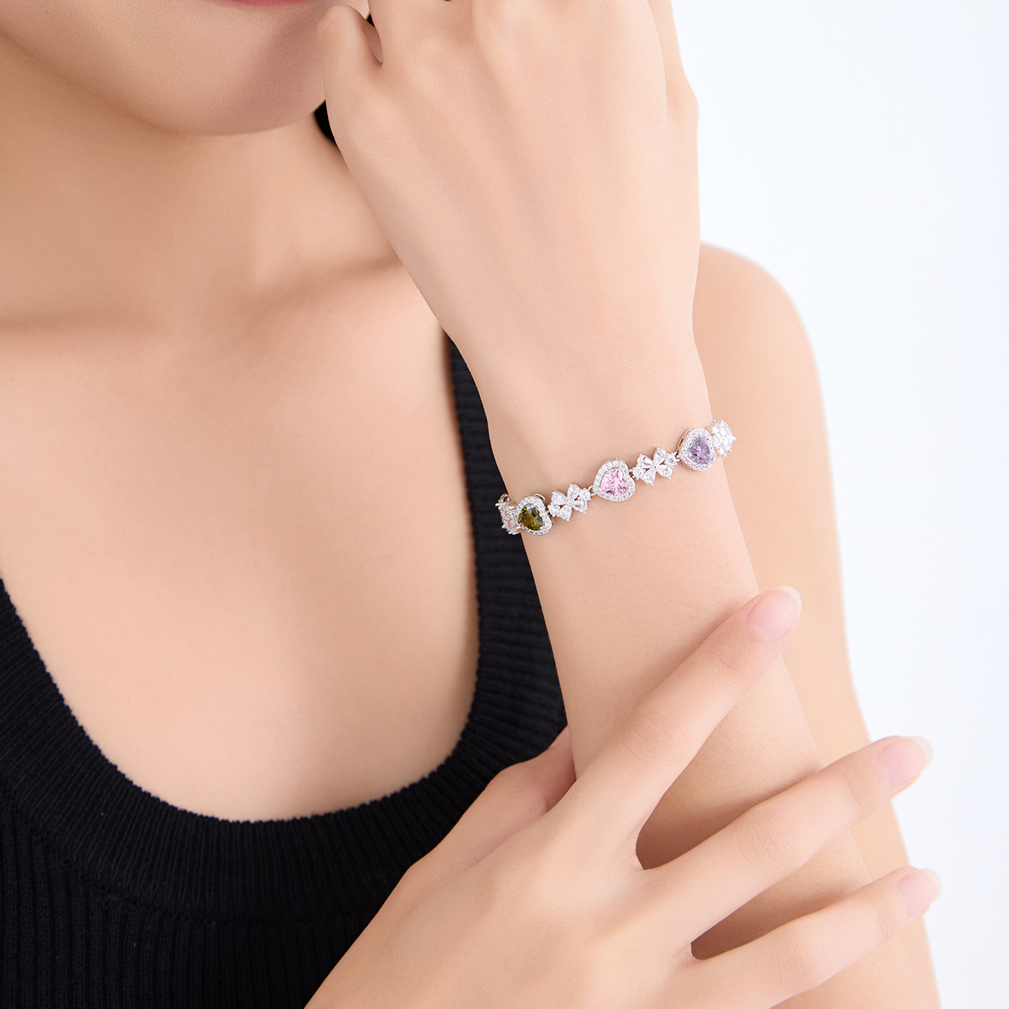 Pulsera de Corazón con Gemas de Aleación de Cobre para Mujer image 5
