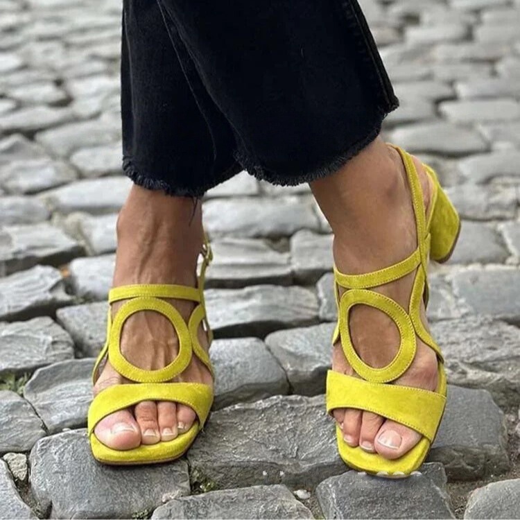 2026 New Summer Foreign Trade Style European and American Style Suede High-Heeled Hollow-Out Sandals with Buckle Straps for Women, Sizes 34-43 2026 New Summer Foreign Trade Style European and American Style Suede High-Heeled Hollow-Out Sandals with Buckle Straps for Women, Sizes 34-43