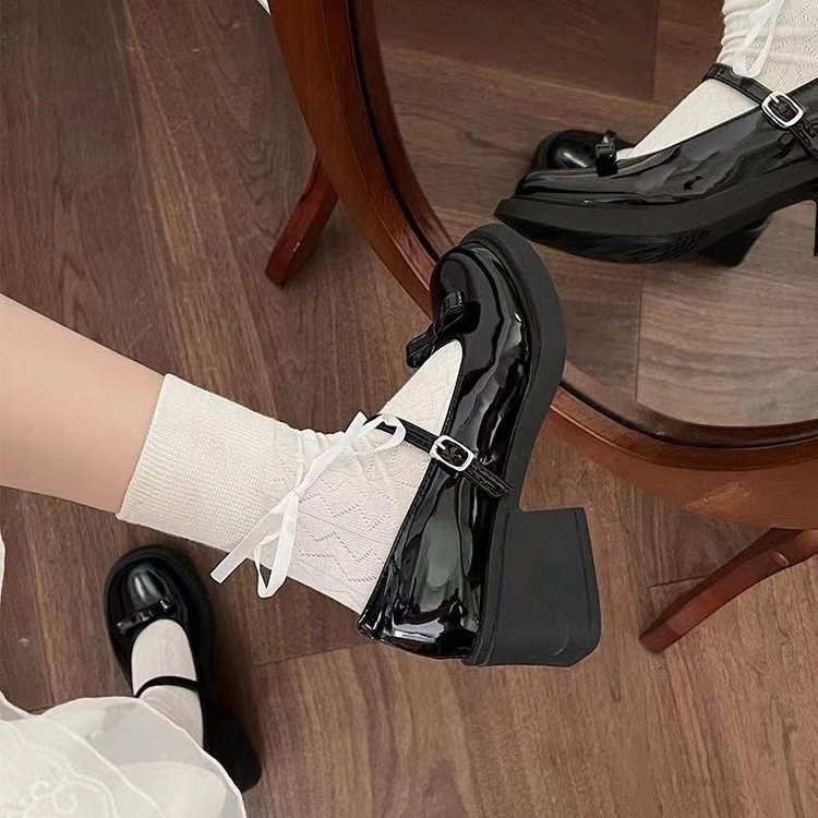 Zapatos de cabeza redonda de estilo japonés JK College con falda de otoño nuevos zapatos de cuero de tacón alto para mujeres zapatos de mujer Mary Jane image 5