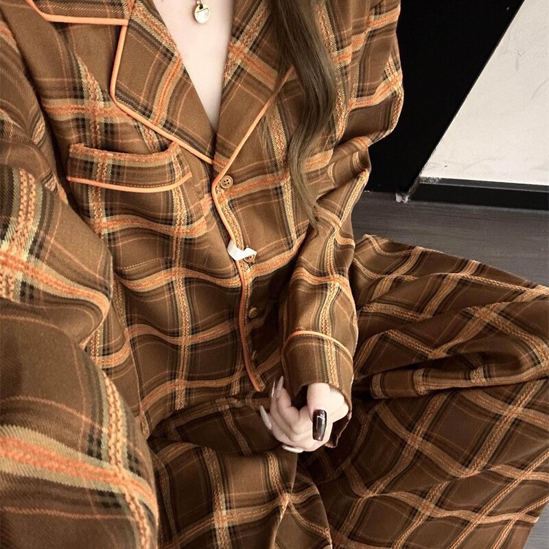 Retro Plaid Pajamas for Women, Spring and Autumn, Long-Sleeved and Long-Pants, Cloud Cotton, High-End Home Wear Set, Can Be Worn Outside Retro Plaid Pajamas for Women, Spring and Autumn, Long-Sleeved and Long-Pants, Cloud Cotton, High-End Home Wear Set, Can Be Worn Outside