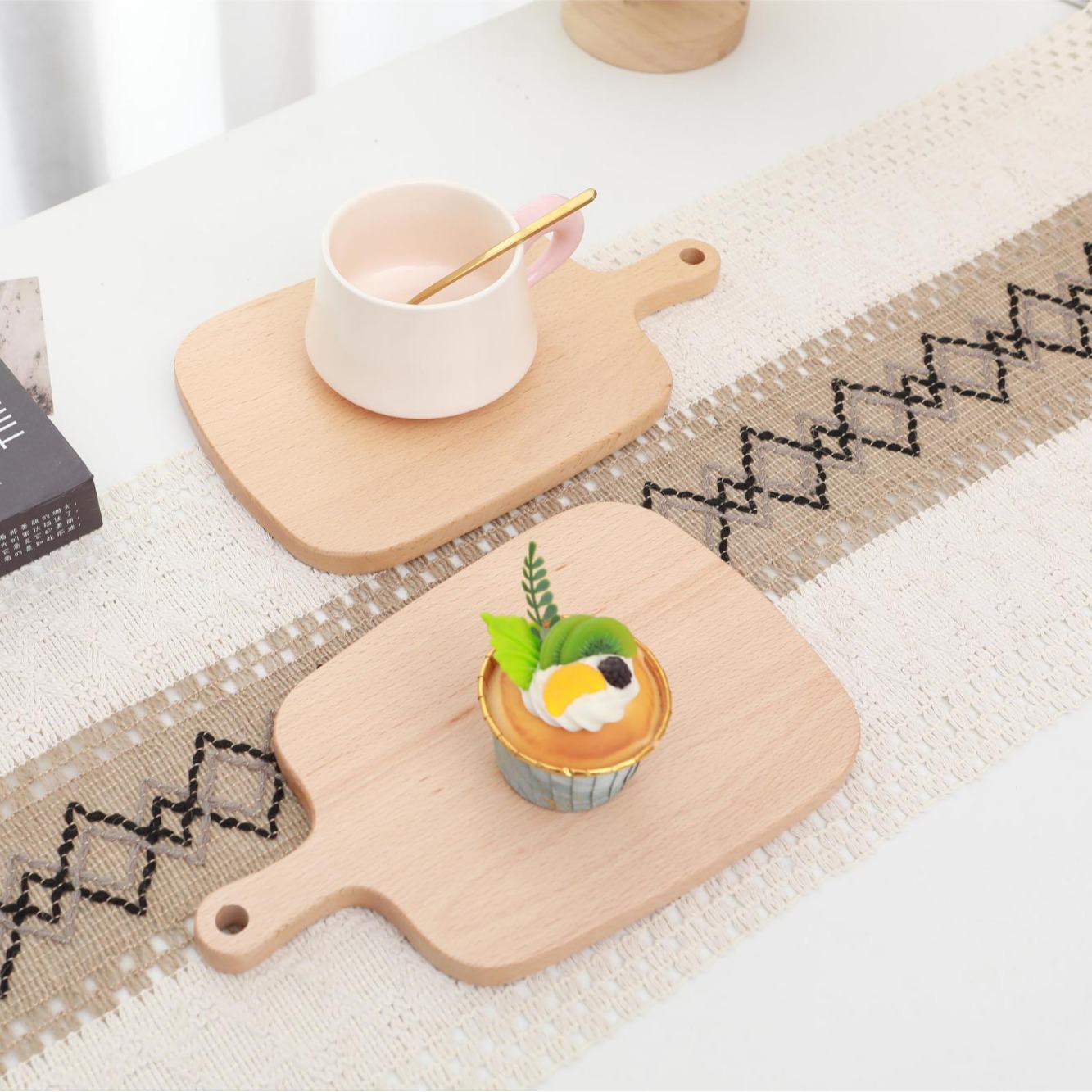 Bandeja elíptica de madera de tabla de filete, bandeja de pizza de haya, bandeja de madera maciza, bandeja de dim sum, bandeja de pastel, bandeja de almacenamiento